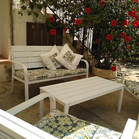 Casale Hibiscus Dom wakacyjny *